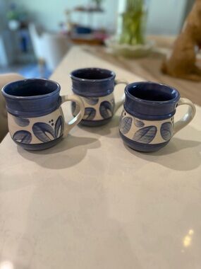 Vintage Pfaltzgraff Villa Flora Mexico Mug Cup Blue Leaves (set of 3)